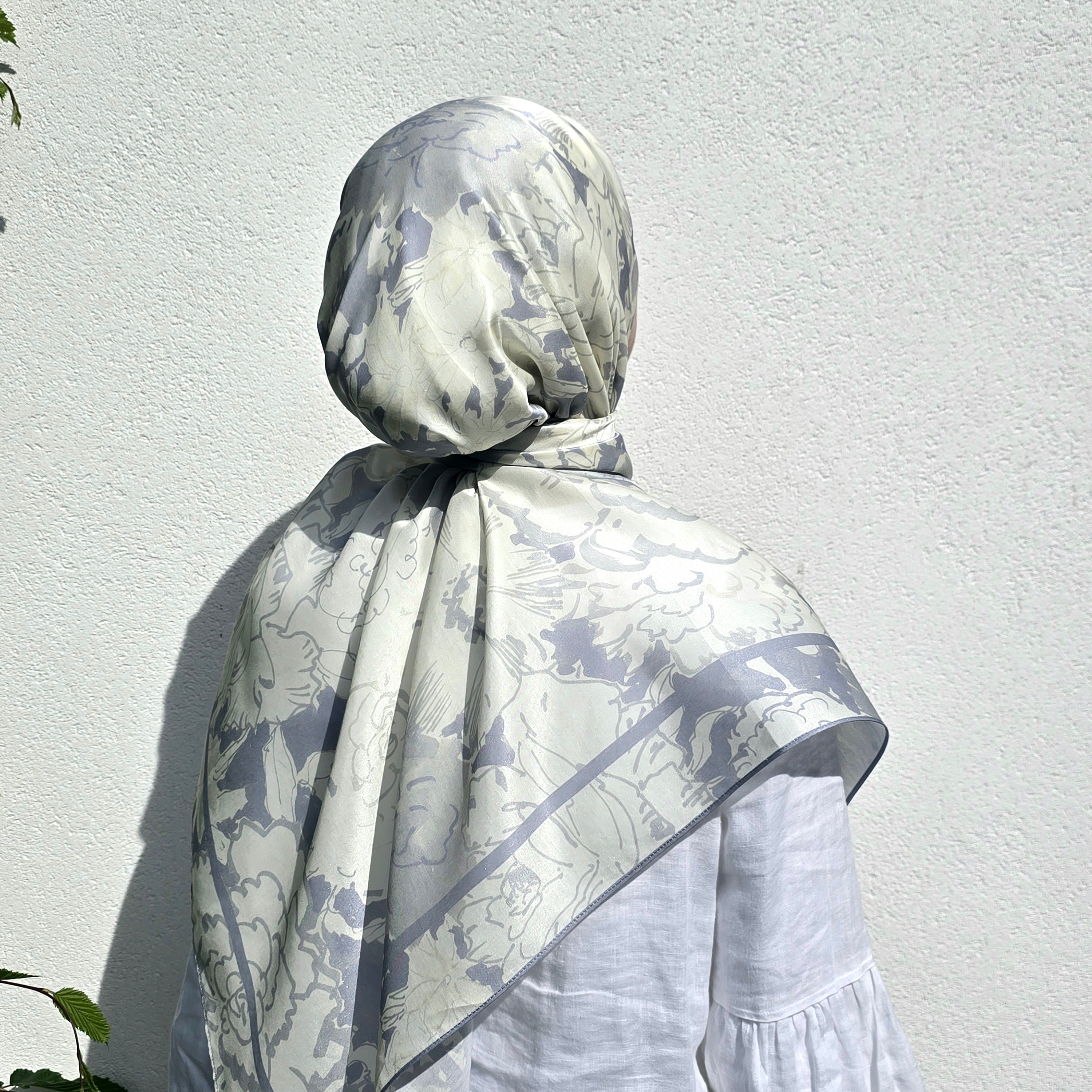 Midnight Rose Silk-Cotton Scarf 110