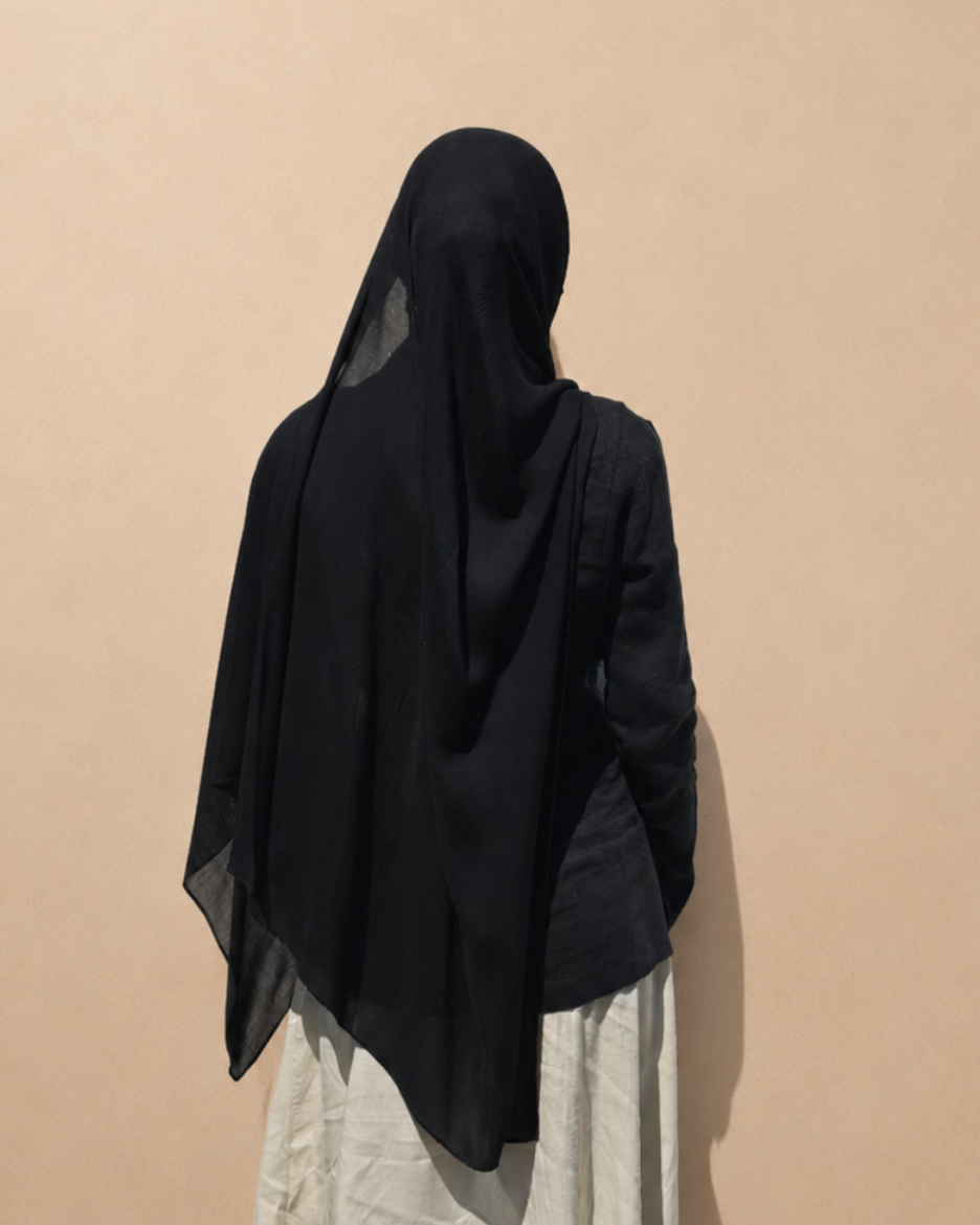 Black Modal Scarf 180 and undercap